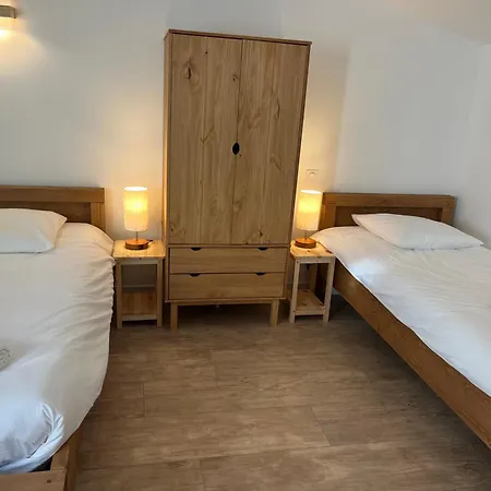 Exceptional Waterfront