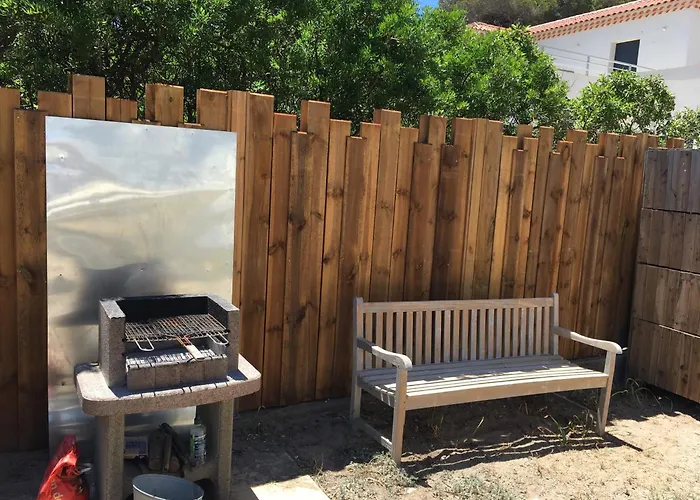 Exceptional Waterfront וילה הייר