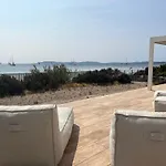 Villa Exceptional Waterfront
