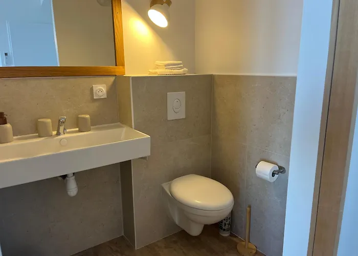 Exceptional Waterfront