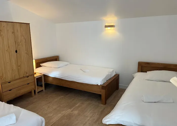 Exceptional Waterfront